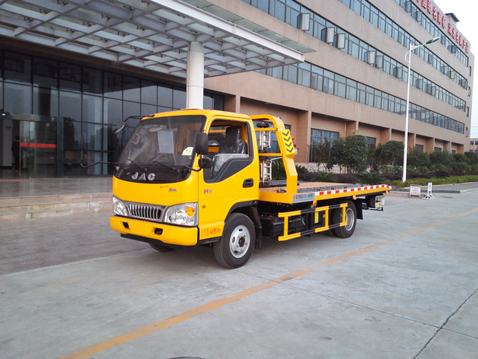 國五江淮藍牌一拖二清障車