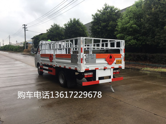 國六東風(fēng)途逸氣瓶運輸車